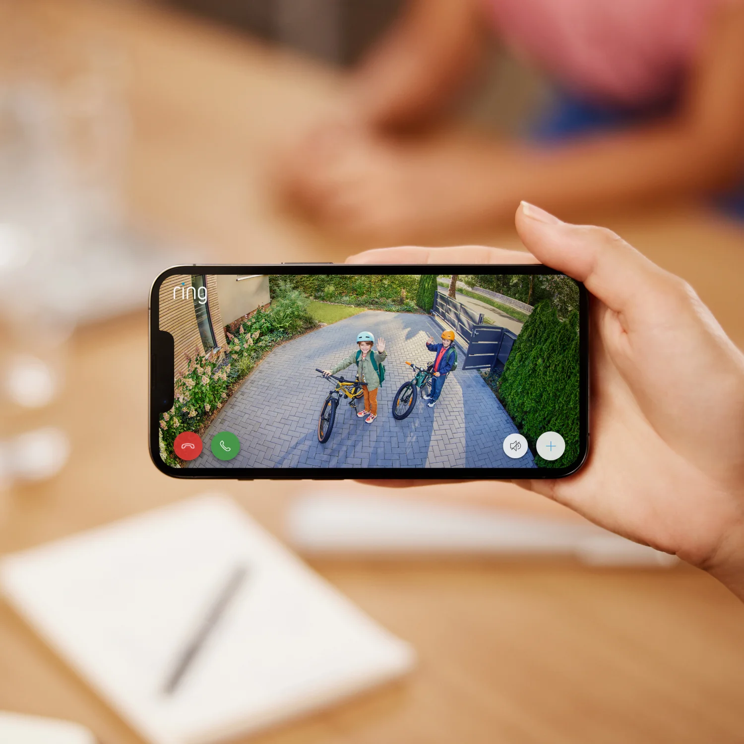 Outdoor Security Camera | Stick Up Cam Plug-In - Image 7